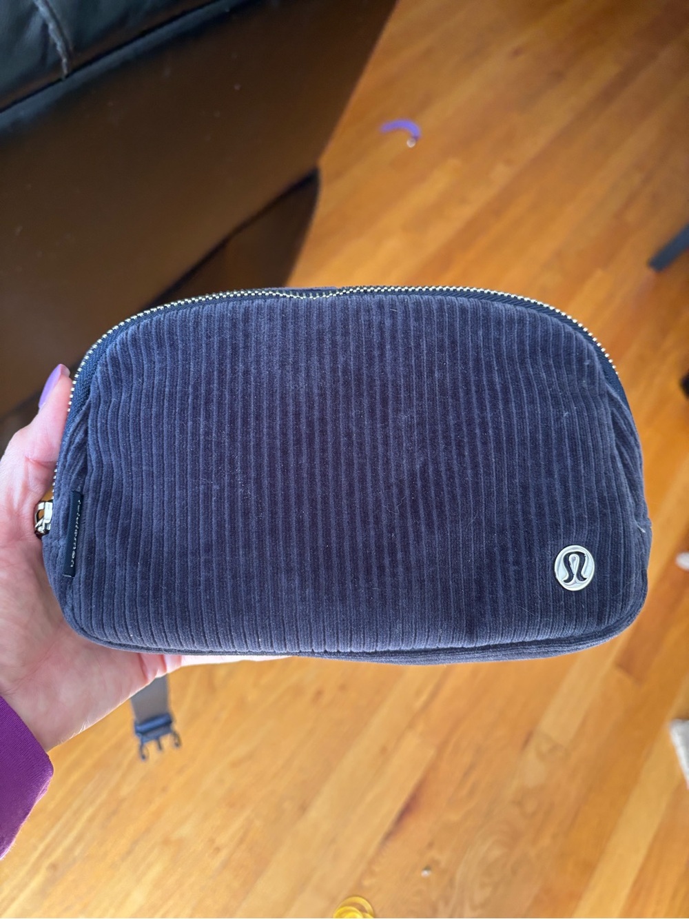 Lululemon Corduroy Zip Pouch in Deep Navy